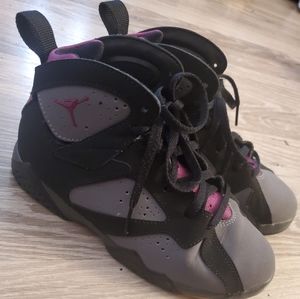 JORDAN 7 RETRO